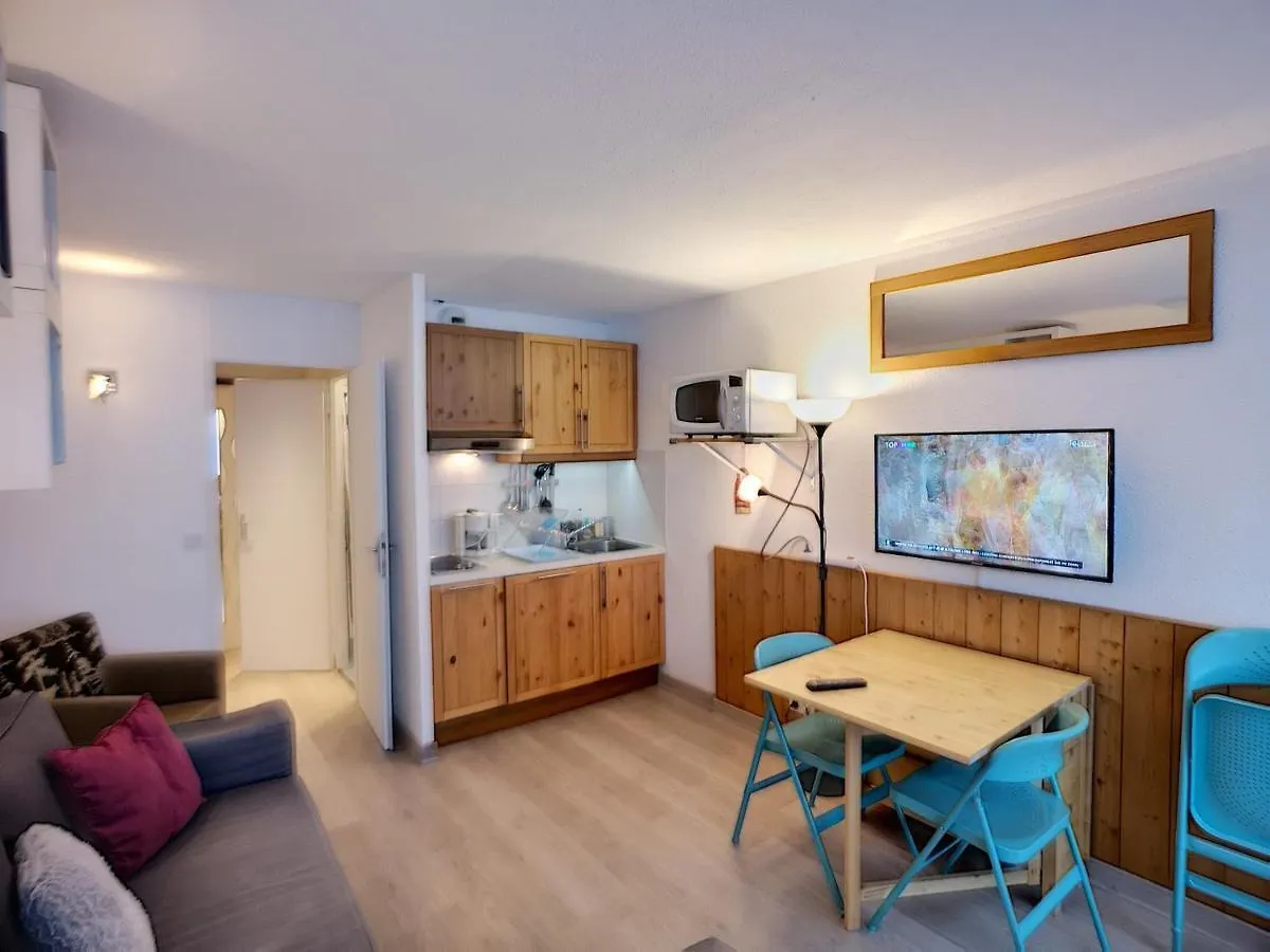 Διαμέρισμα Studio Cosy Pour 2 A La Croisette, Les Menuires, Avec Balcon Et Parking - Fr-1-178-337 Saint-Martin-de-Belleville